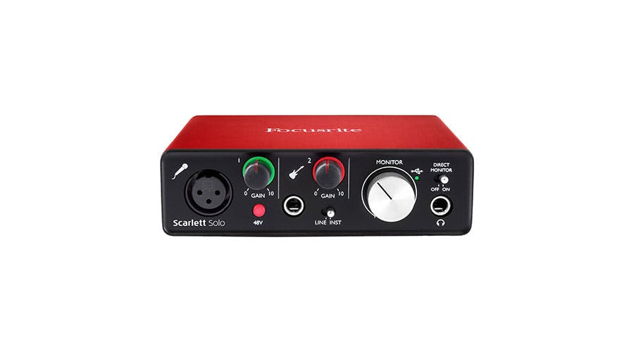 https://blog-dev.landr.com/wp-content/uploads/2019/02/Best_Audio_Interfaces_15-Focusrite_Scarlett_Solo.jpg