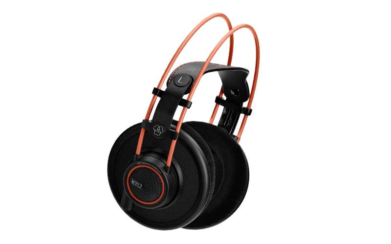 https://blog-dev.landr.com/wp-content/uploads/2019/04/25_Best_Headphones_AKG_k712Pro_6.jpg