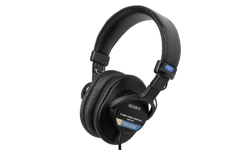 https://blog-dev.landr.com/wp-content/uploads/2019/04/25_Best_Headphones_SONY_MDR-7506.jpg