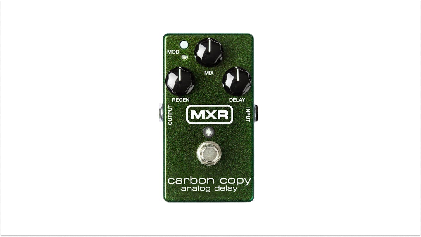 https://blog-dev.landr.com/wp-content/uploads/2022/08/MXR-Carbon.jpg